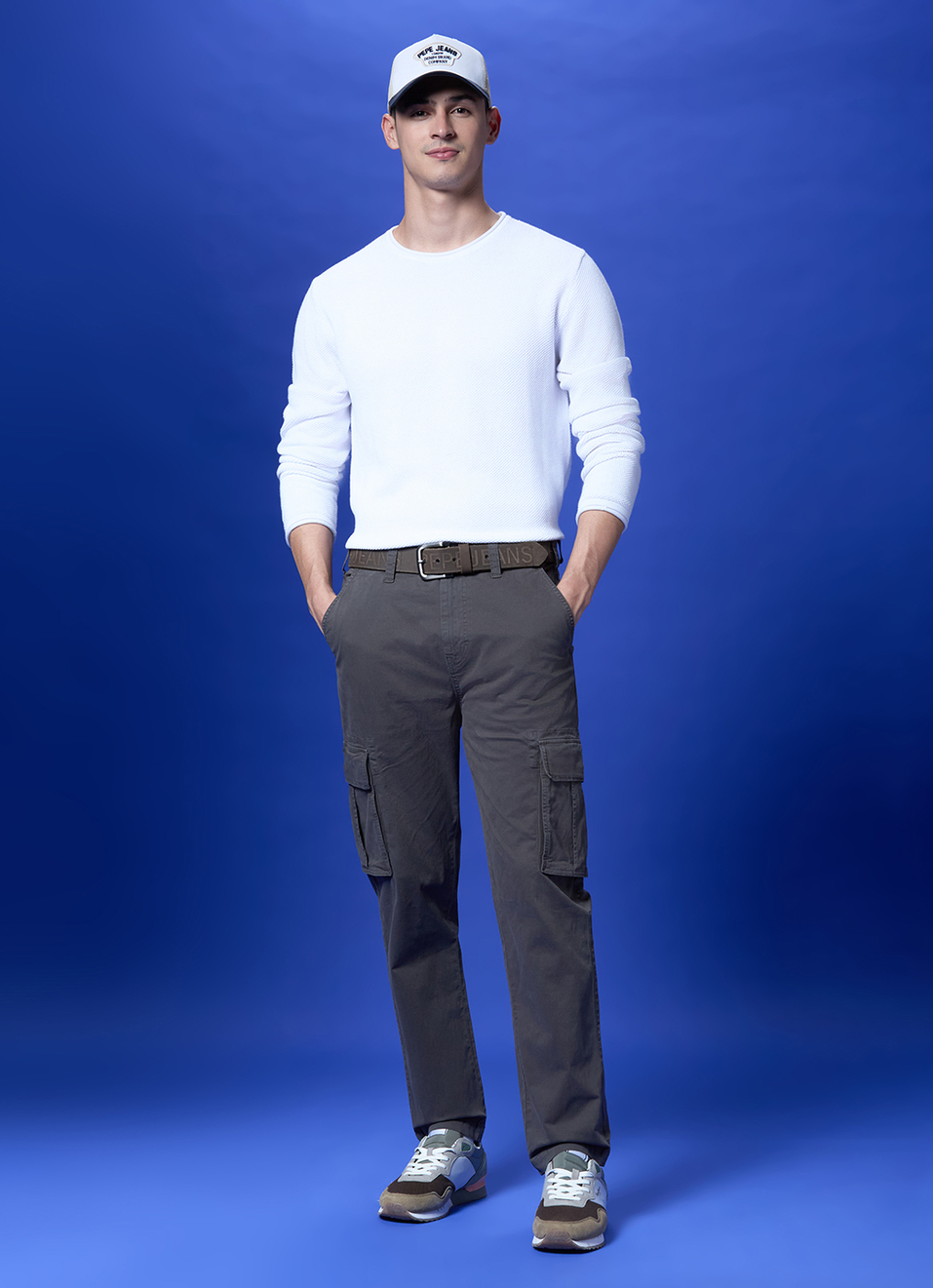Men Grey Mid Rise Straight Fit Cargo, , large image number 3