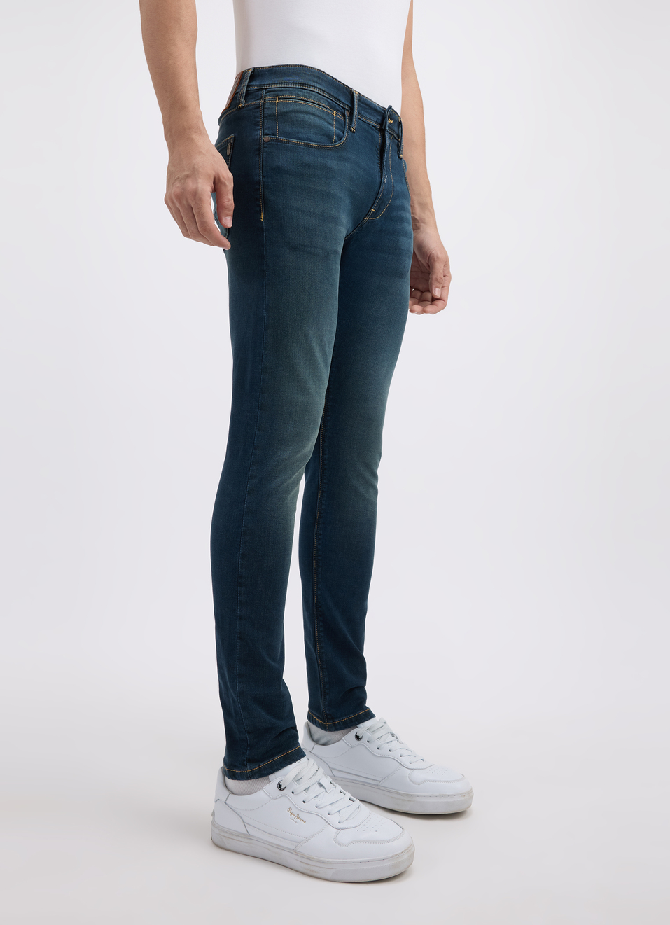 Men Blue Mid Rise Tapered Structured Jeans, , large image number 3