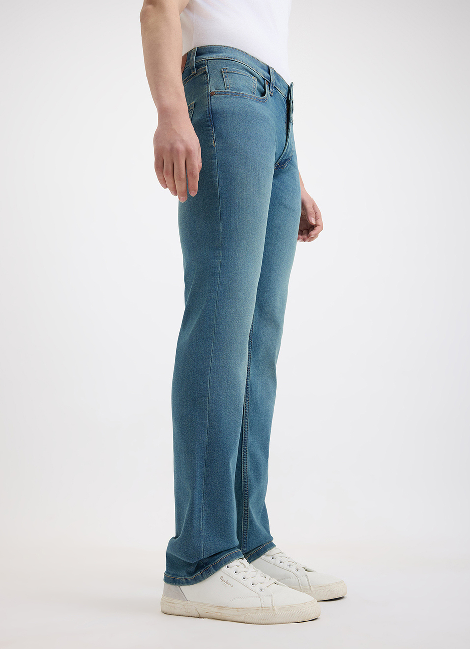 Men Green Straight Fit Mid Rise Jeans, , large image number 6