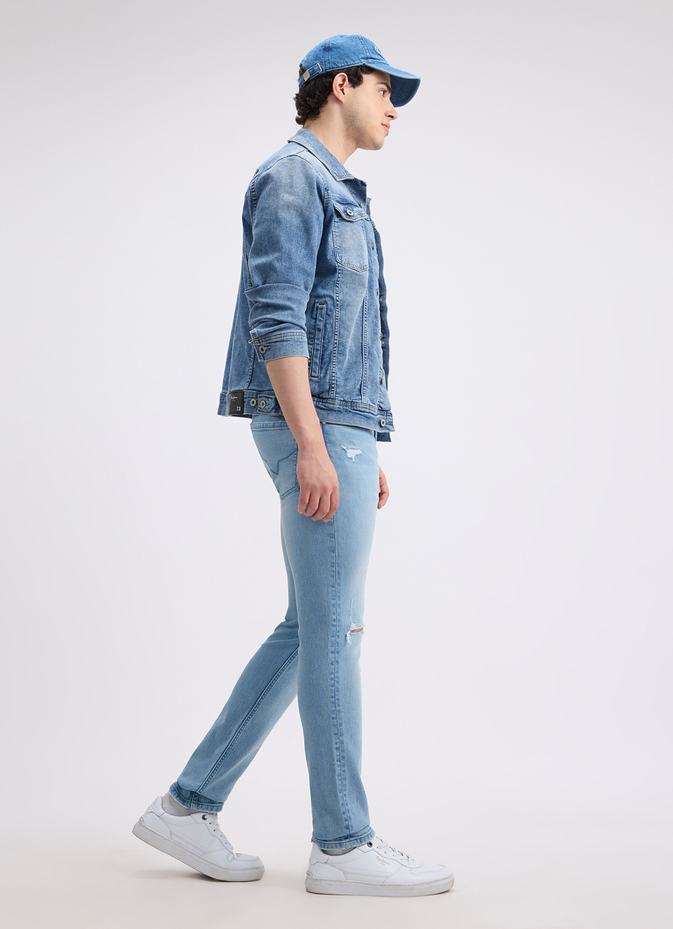 Men Blue Slim Fit Mid Rise Distressed Jeans , , large image number 5