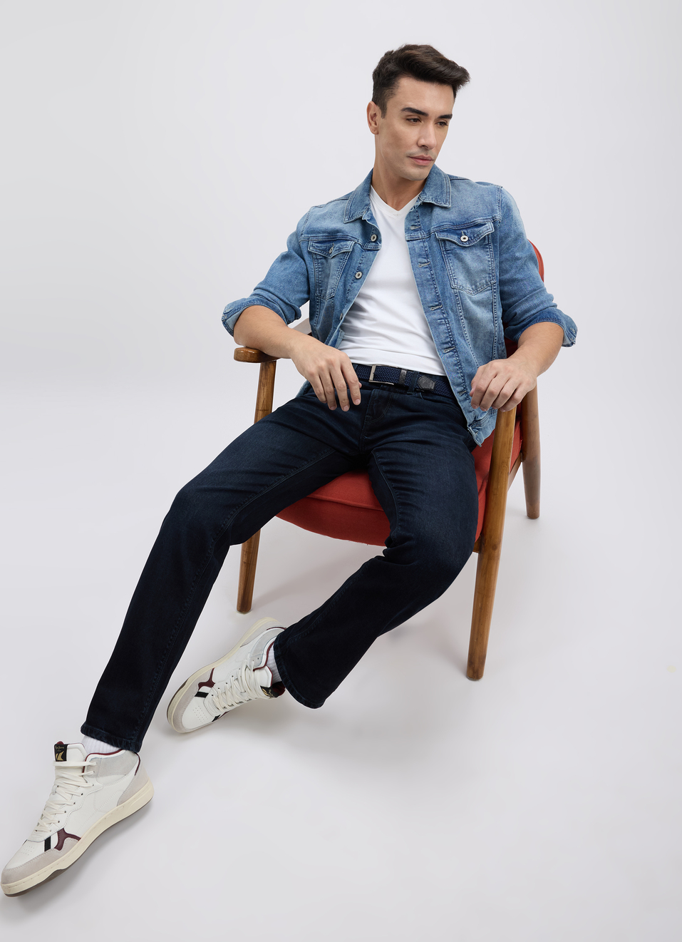 Men Black Mid Rise Straight Structured Jeans, , large image number 5