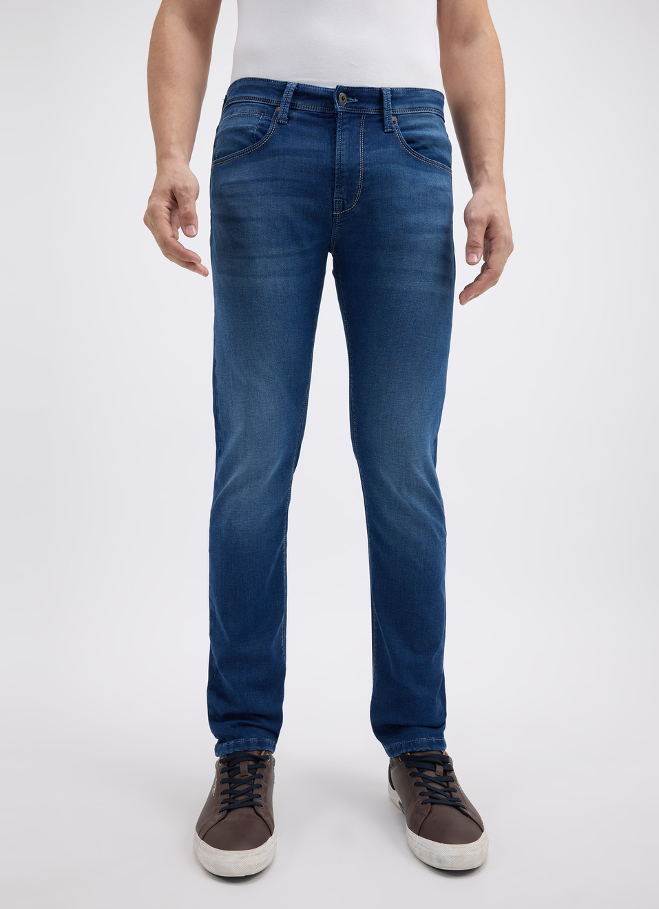 Men Blue Slim Tapered Fit Low Rise Jeans , , large image number 1