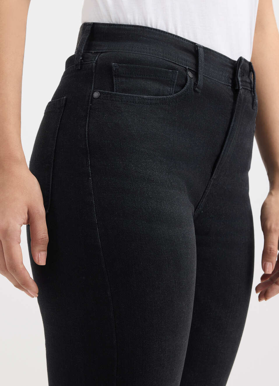 Women Black Straight Fit High Rise Jeans , , large image number 4