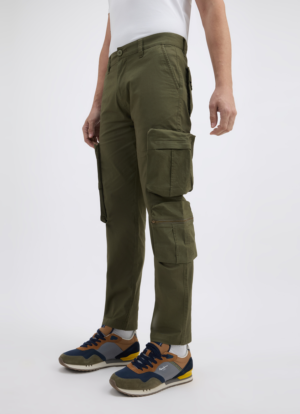 Men Green Mid Rise Stretch Cargos, , large image number 3