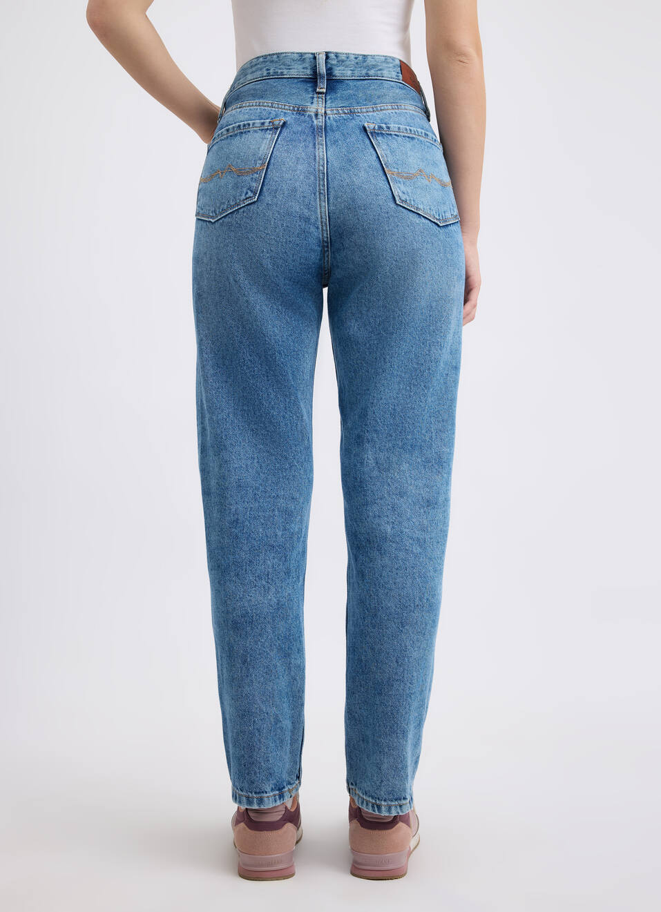 Women Blue High-rise Distressed Mom Fit Jeans, , large image number 2