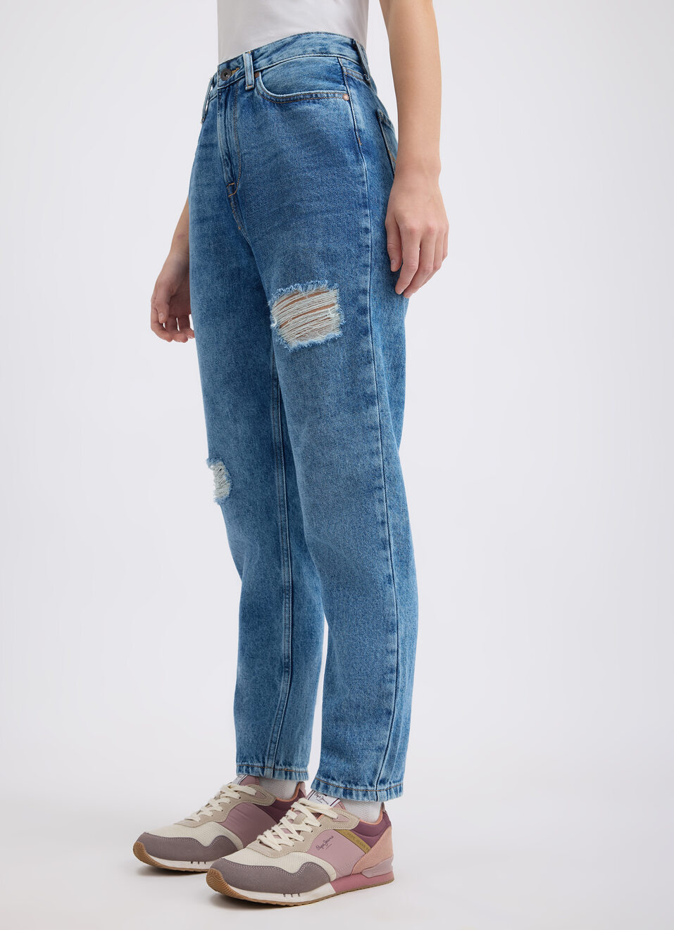Women Blue High-rise Distressed Mom Fit Jeans, , large image number 3