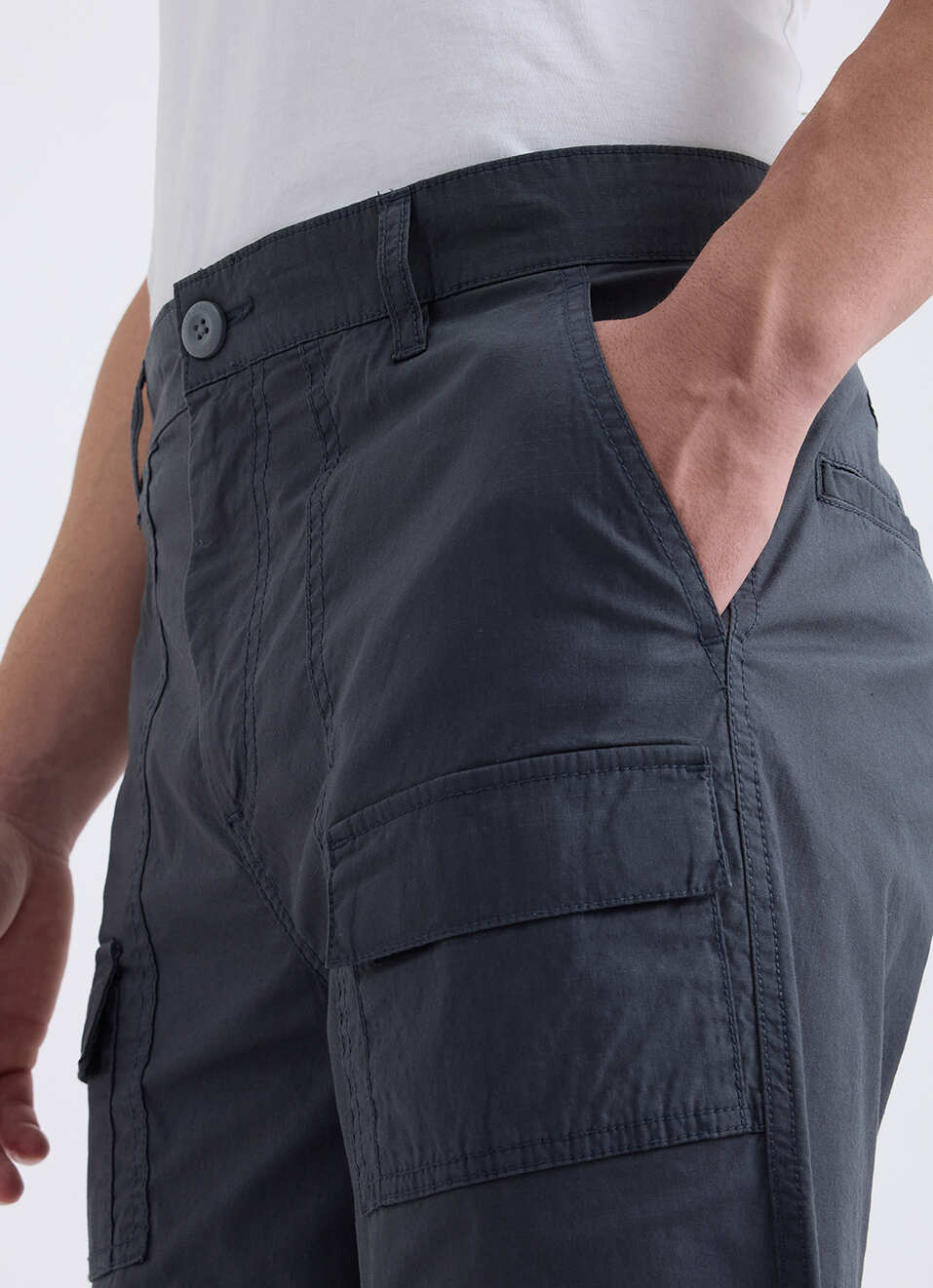 Men Grey Mid Rise Over Dyed Stretch Cargos, , large image number 4