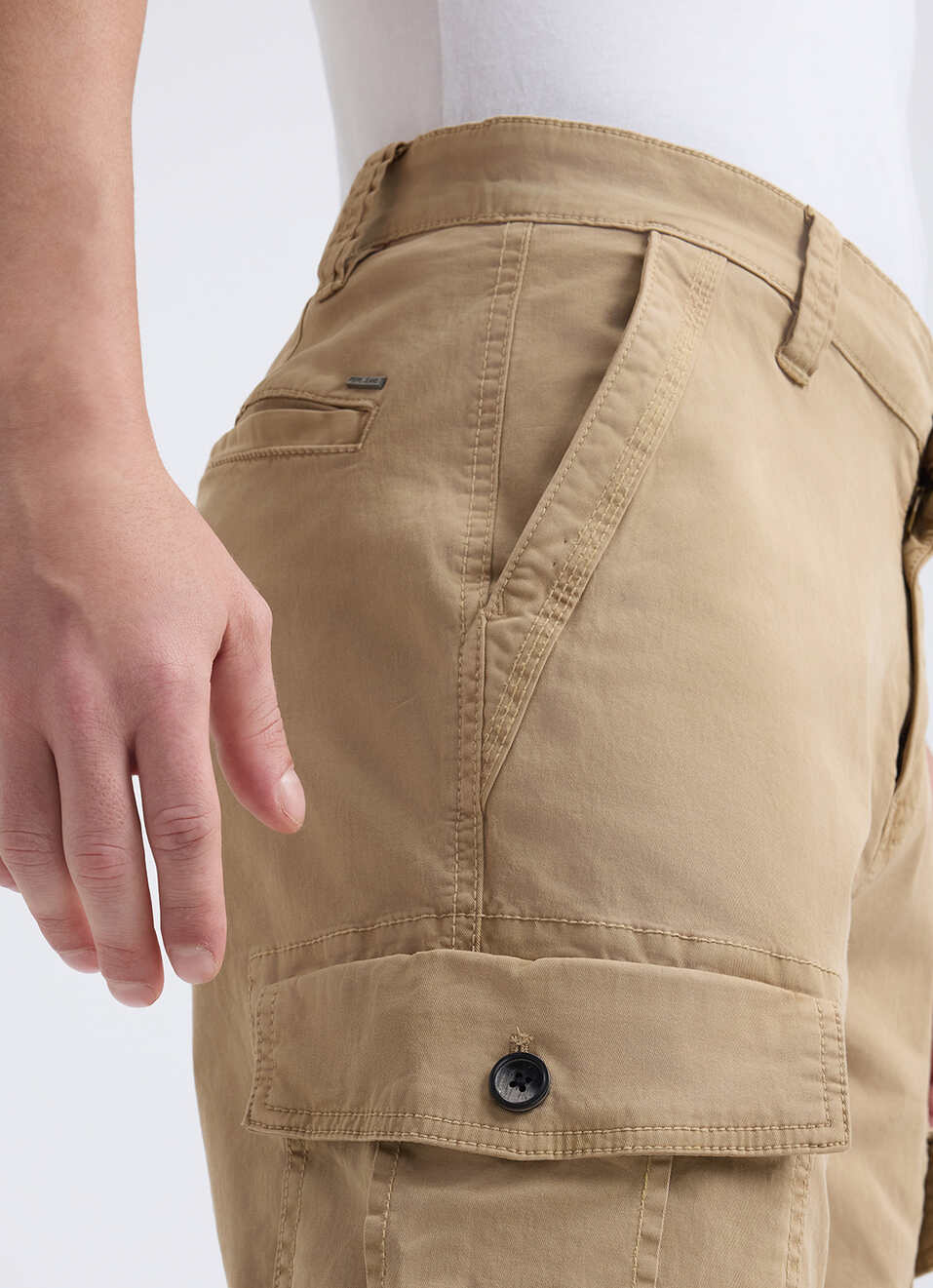 Men Beige Overdyed Mid Rise Cargos, , large image number 4