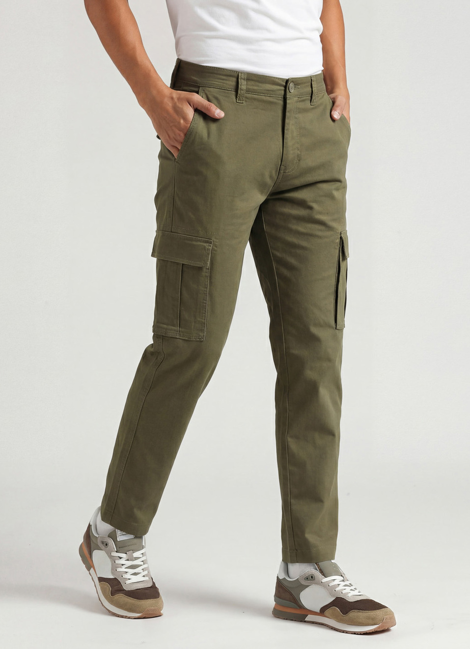 Men Green Lightweight Mid Rise Stretch Cargos, , large image number 0