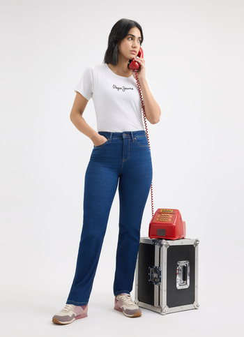 Women Blue Straight Fit High Rise Jeans 