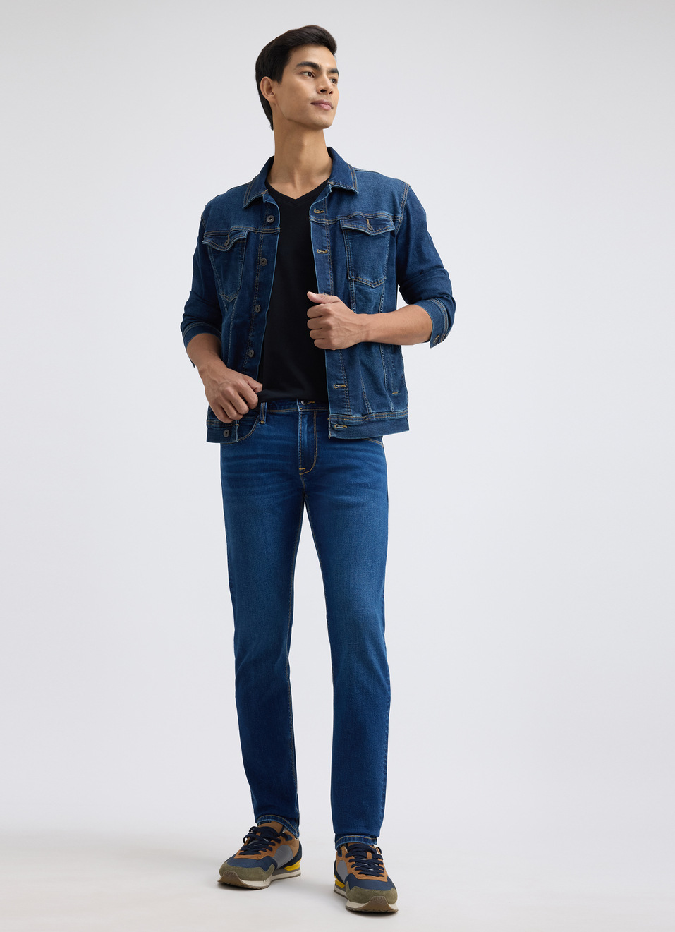 Men Blue Low Rise Tapered Powerflex Jeans, , large image number 0