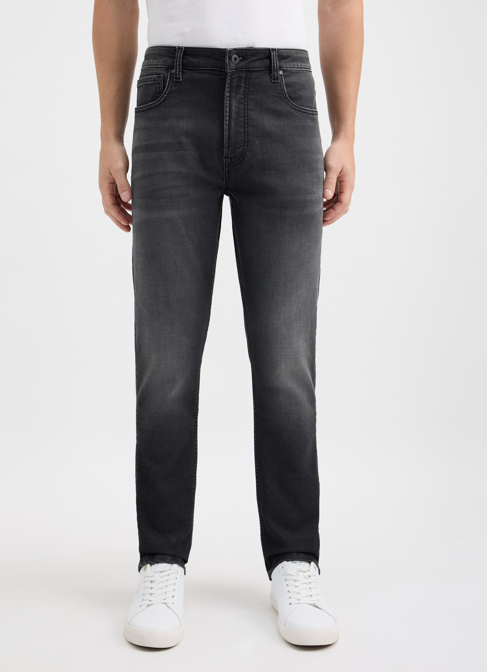 Men Black Mid Rise Slim Gymindigo Jogger Like Jeans, , large image number 1