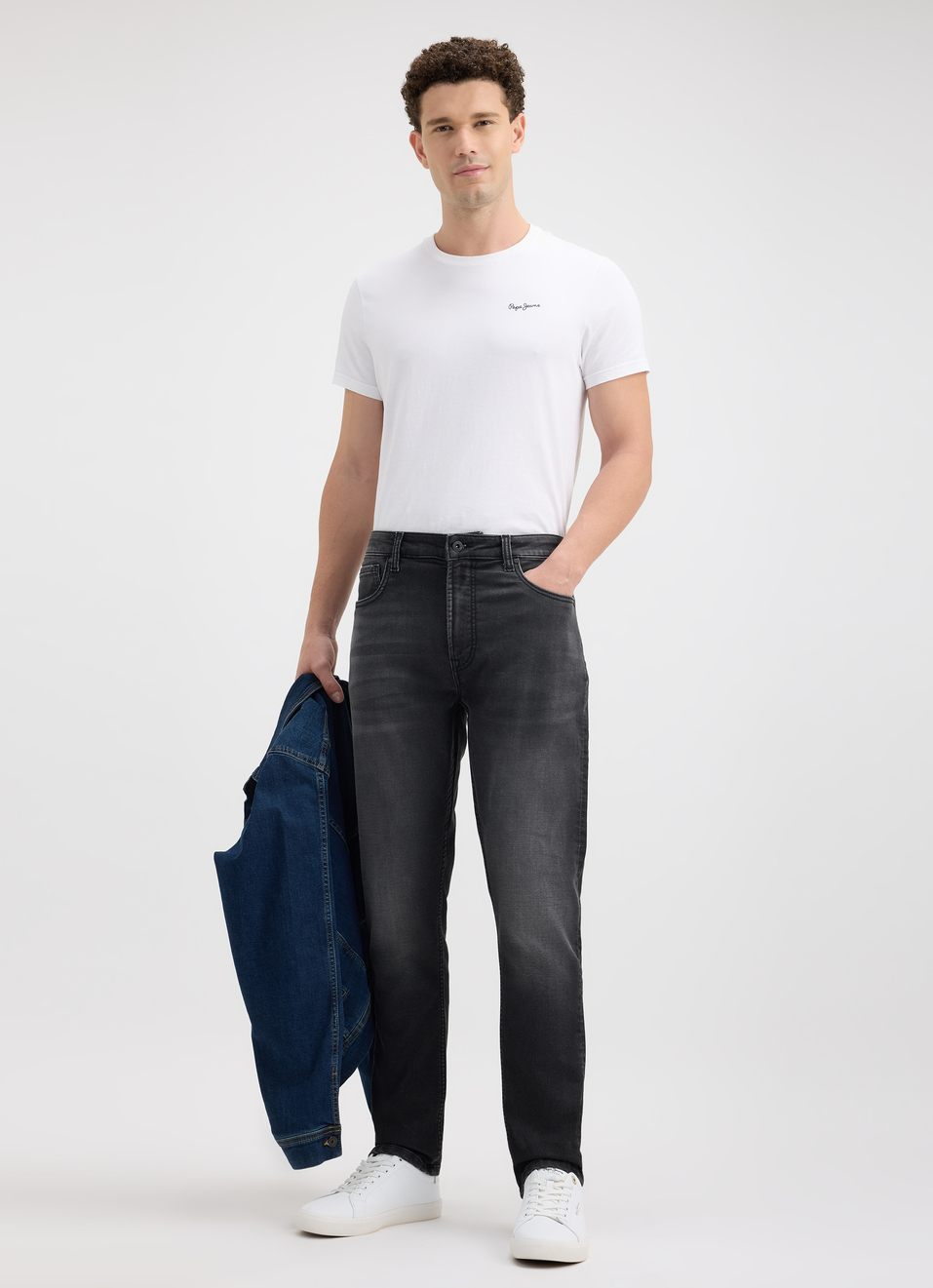 Men Black Mid Rise Slim Gymindigo Jogger Like Jeans, , large image number 0