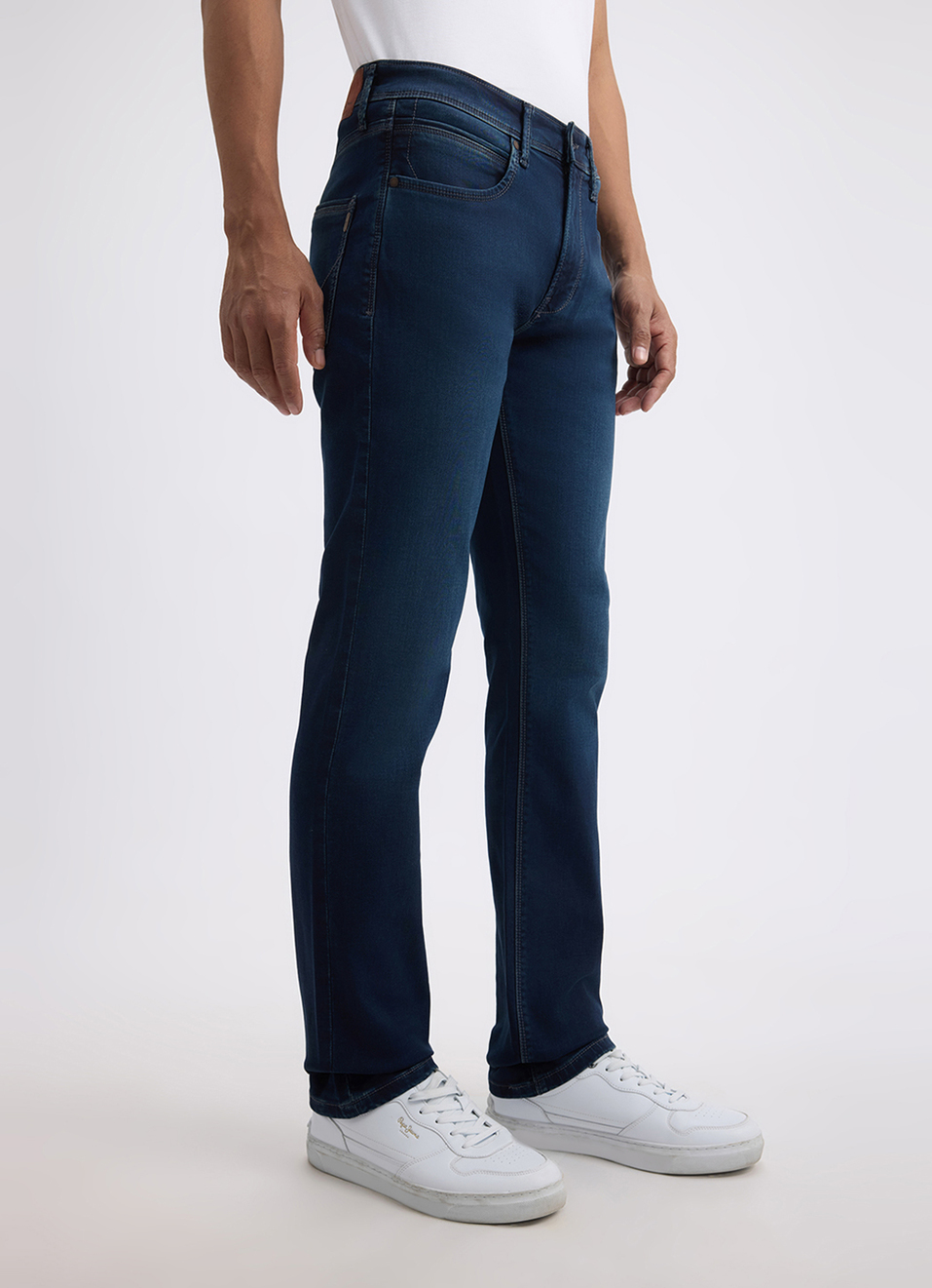 Men Blue Mid Rise Straight Gymindigo Jogger Like Jeans, , large image number 5