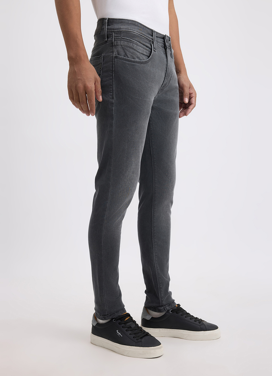 Men Grey Mid Rise Tapered Gymindigo Jogger Like Jeans, , large image number 4