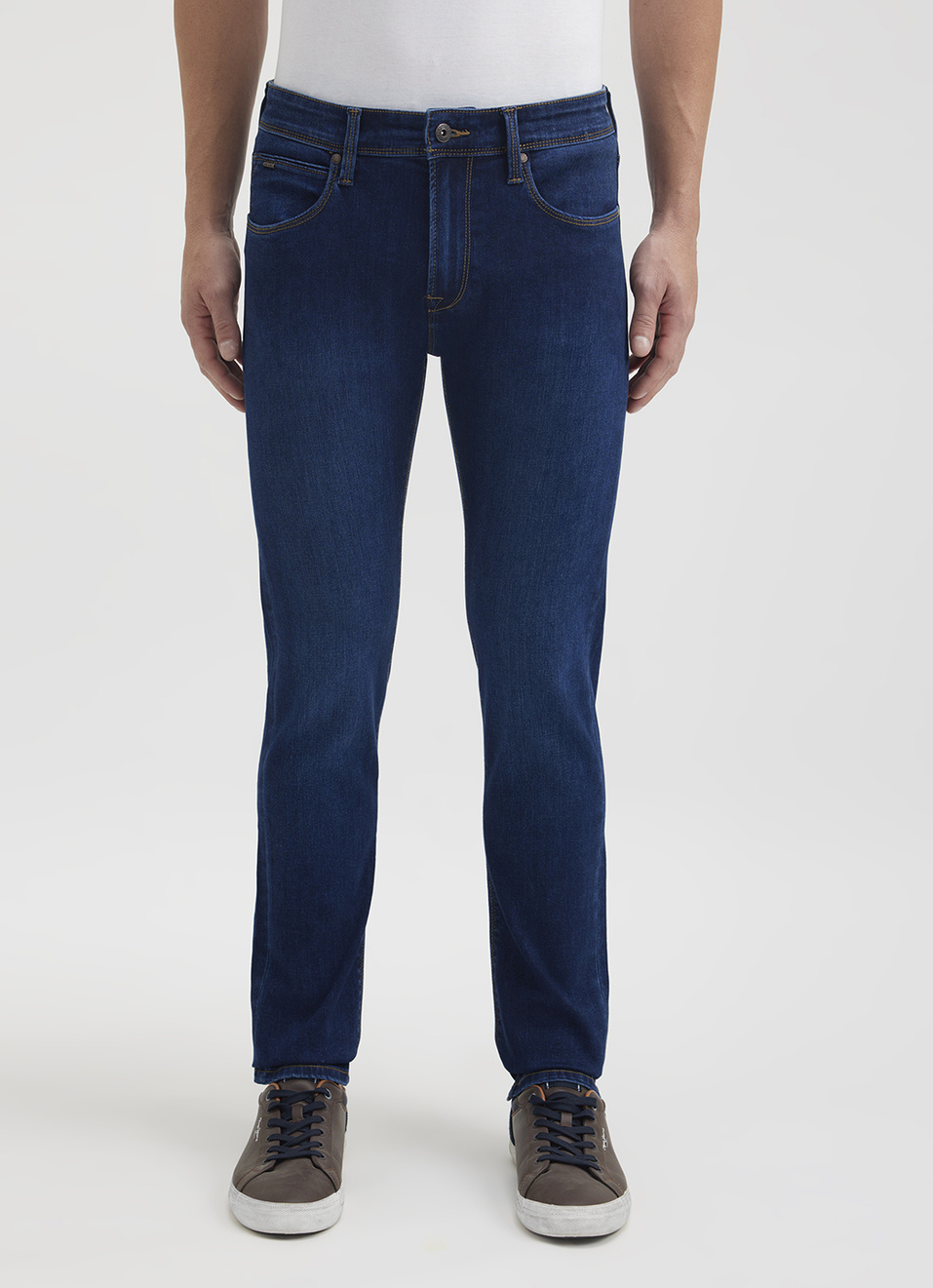 Men Blue Low Rise Tapered Powerflex Extra Stretchable Jeans, , large image number 5