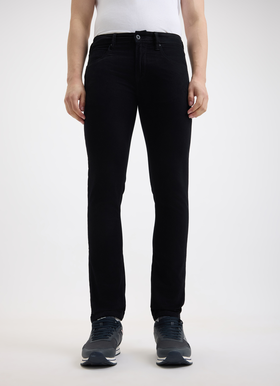 Men Black Low Rise Tapered Structured Jeans, , large image number 1