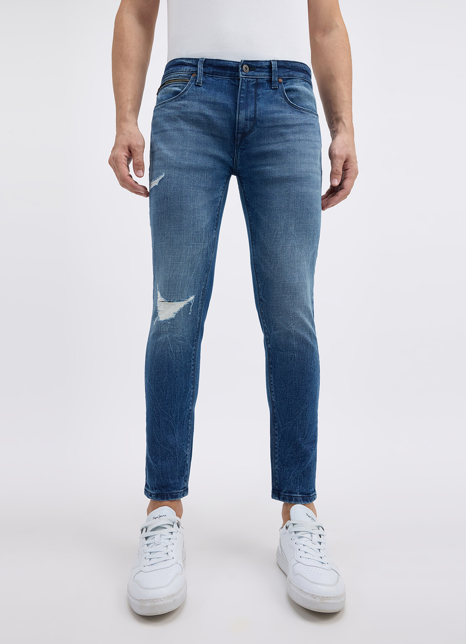 Men Blue Skinny Fit Mid Rise Distressed Jeans, , large image number 5