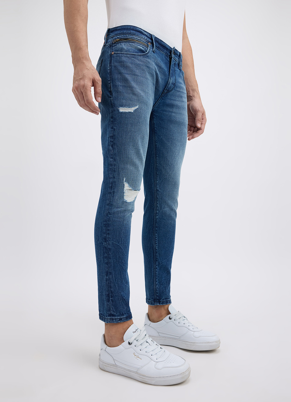 Men Blue Skinny Fit Mid Rise Distressed Jeans, , large image number 6