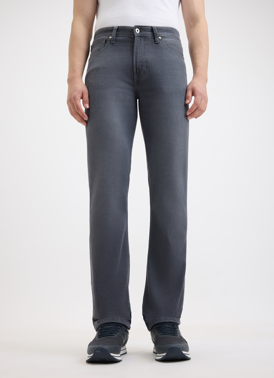 Men Grey Straight Fit Mid Rise Jeans , , large image number 1