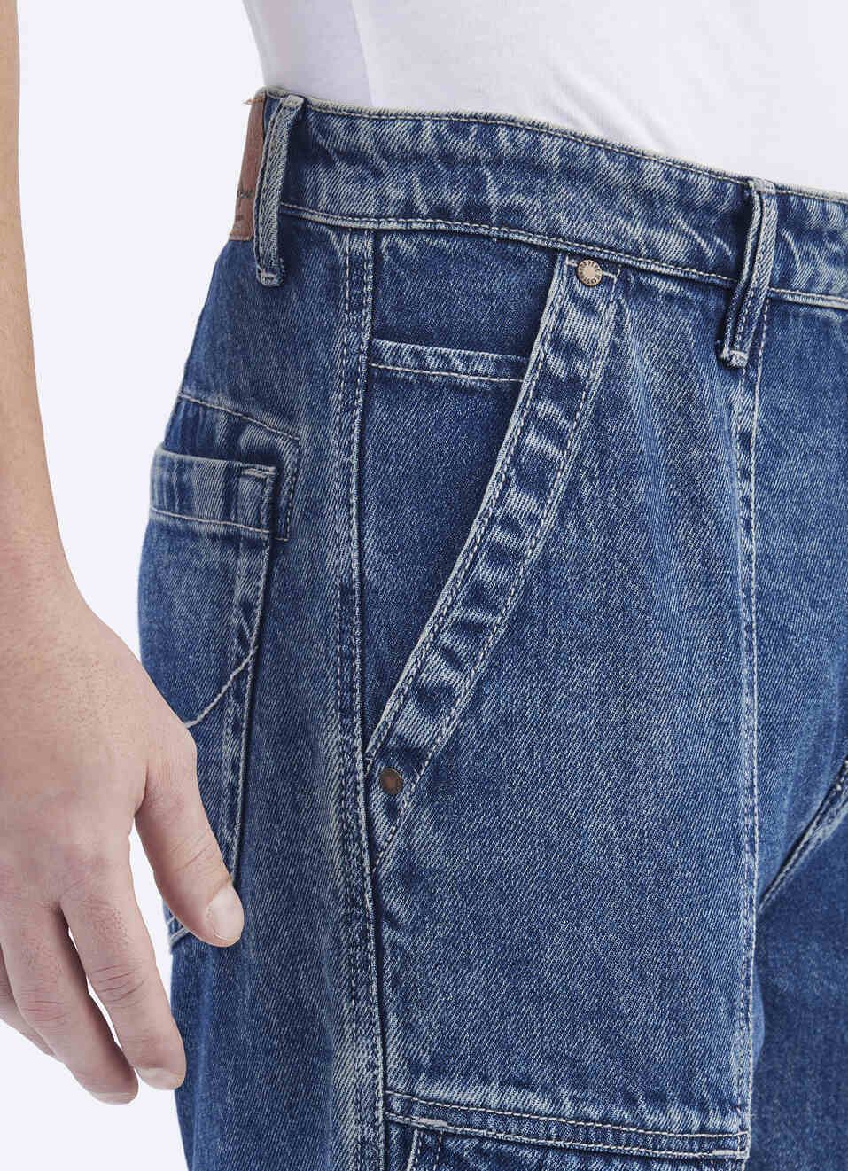 Men Blue Straight Fit Mid Rise Cargo Jeans, , large image number 4