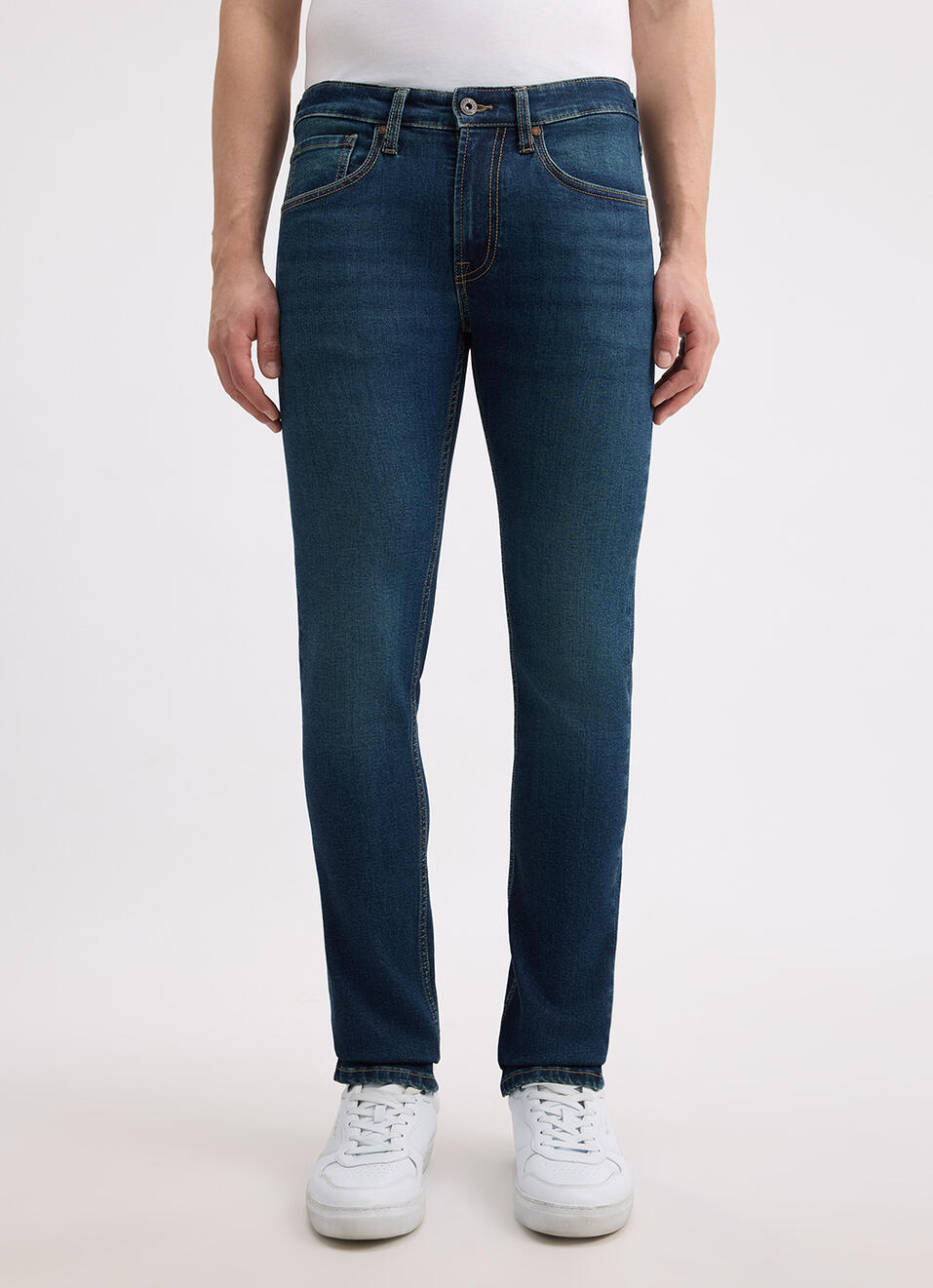 Men Blue Slim Fit Mid Rise All Climate Streachable Jeans, , large image number 1