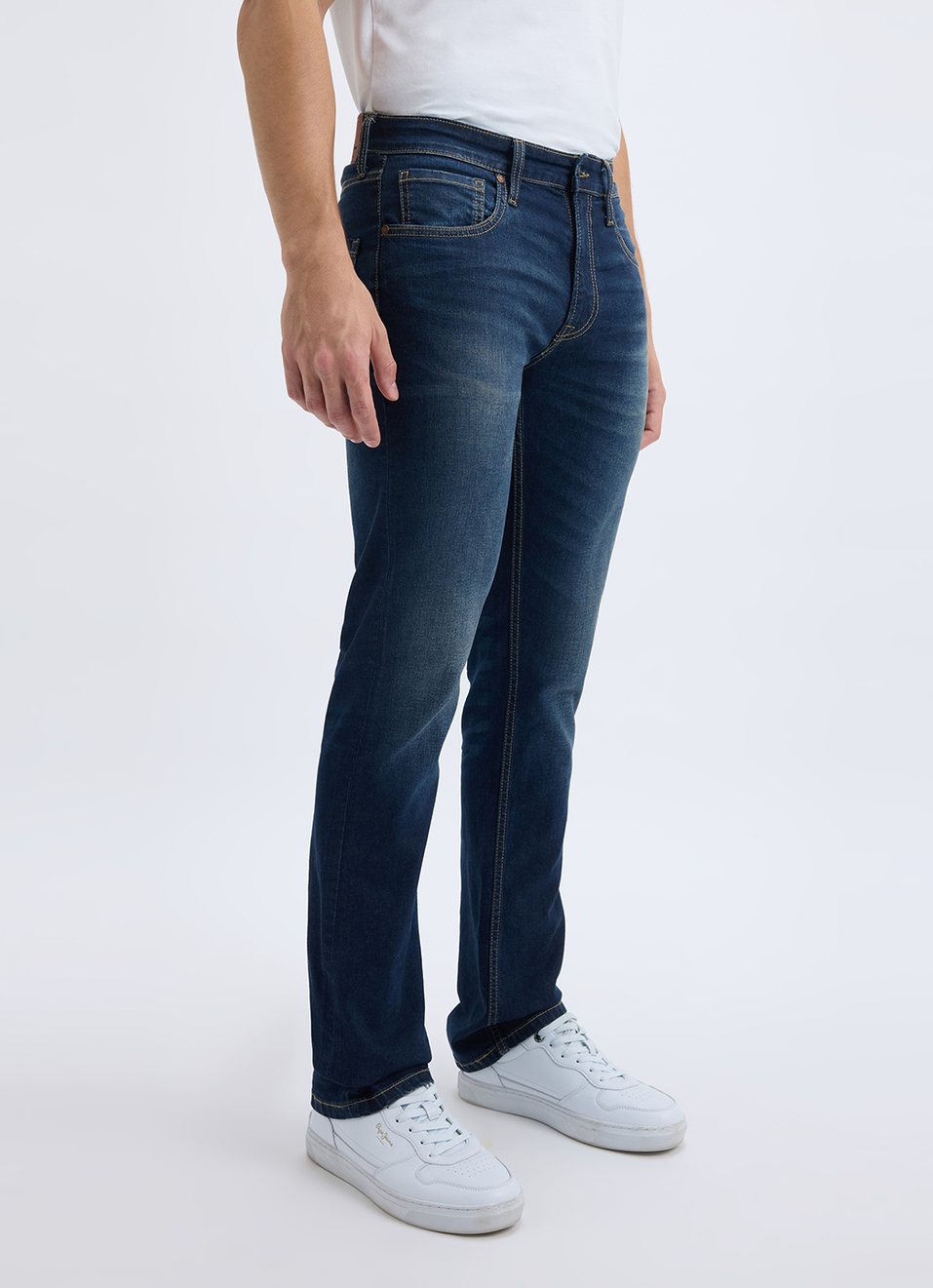 Men Blue Straight Fit Mid Rise Jeans, , large image number 6