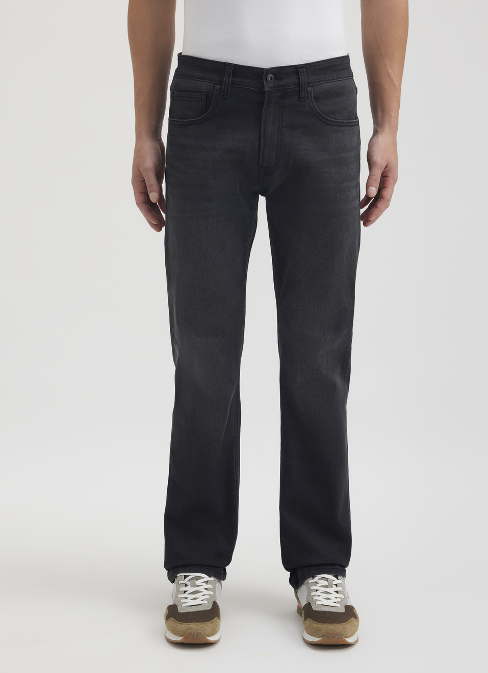 Men Black Regular Fit Mid Rise All-climate Stretchable Jeans, , large image number 1