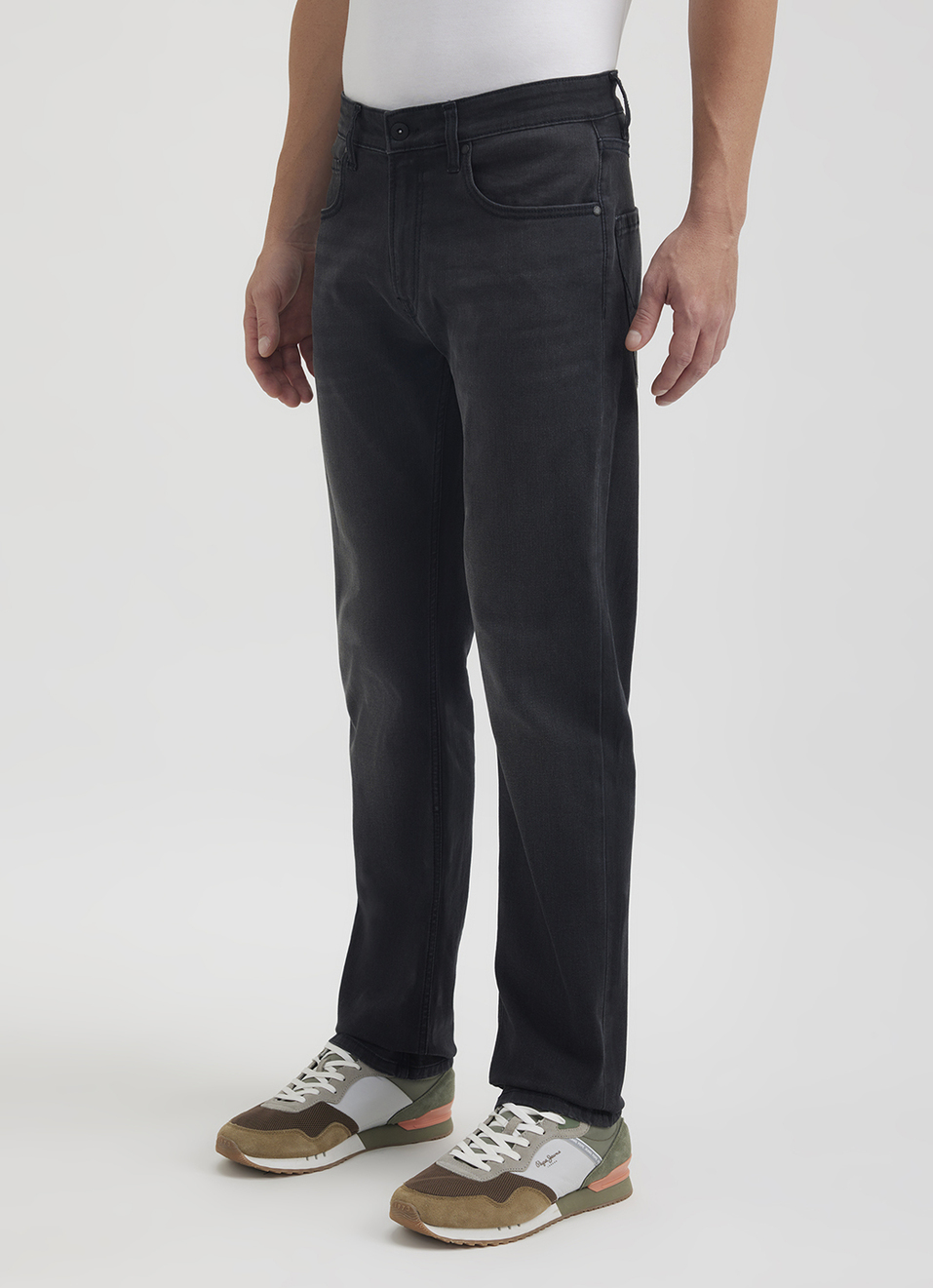 Men Black Regular Fit Mid Rise All Climate Streachable Jeans, , large image number 6