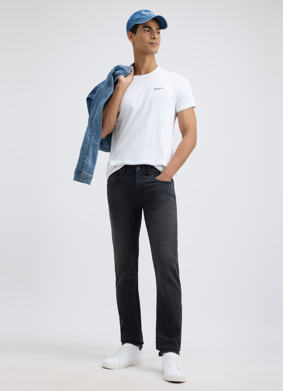 Men Black Slim Fit Mid Rise All-climate Stretchable Jeans, , large image number 0