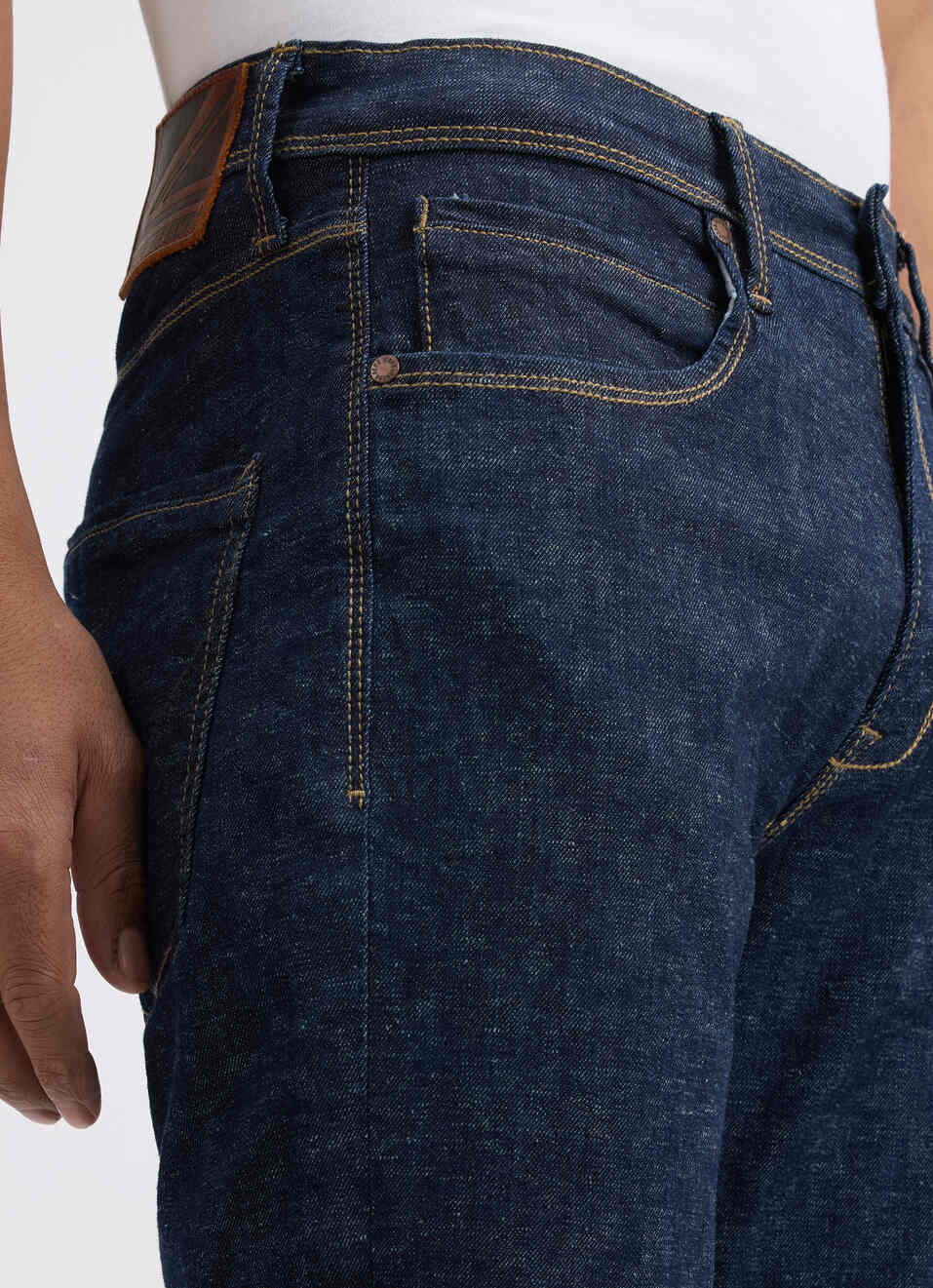 Men Dark Blue Mid Rise Slim Jeans, , large image number 4