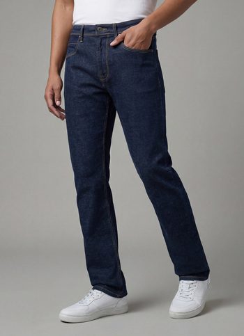 Men Dark Blue Mid Rise Slim Jeans