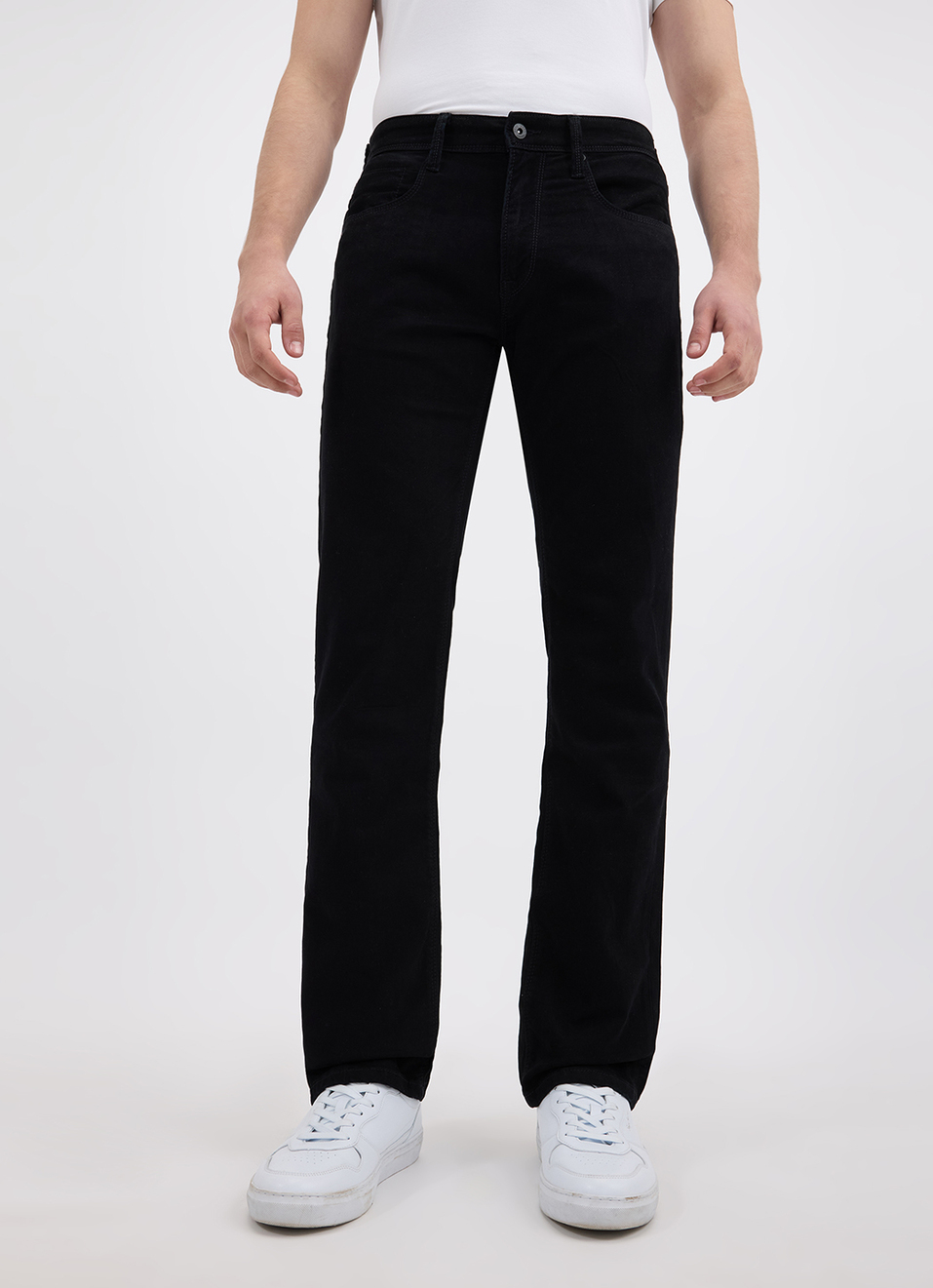 Men Black Mid Rise Straight Structured Jeans, , large image number 5