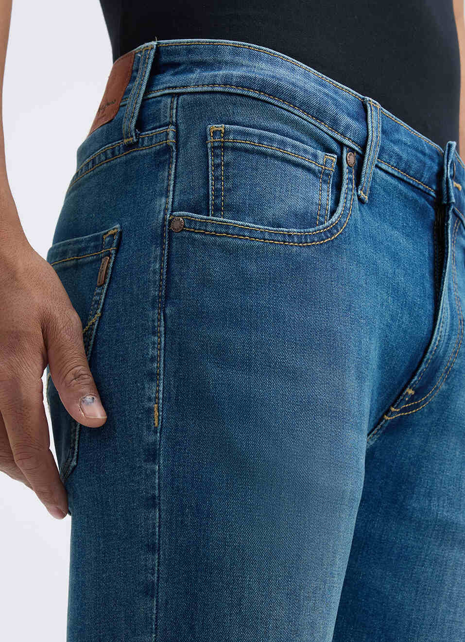 Men Blue Slim Fit Mid Rise All-climate Stretchable Jeans, , large image number 3