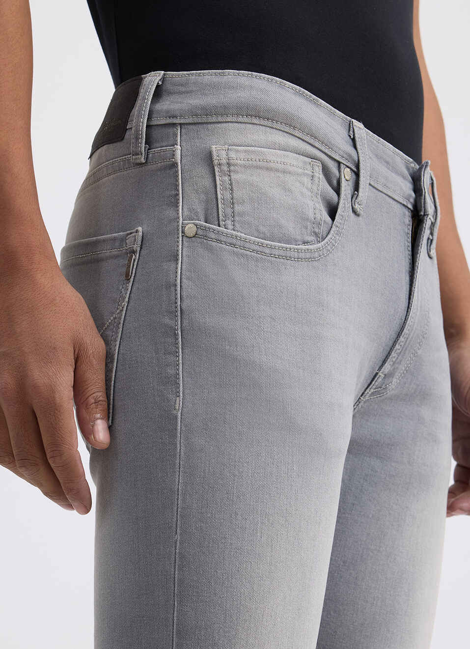 Men Grey Slim Fit Mid Rise All Climate Streachable Jeans, , large image number 3