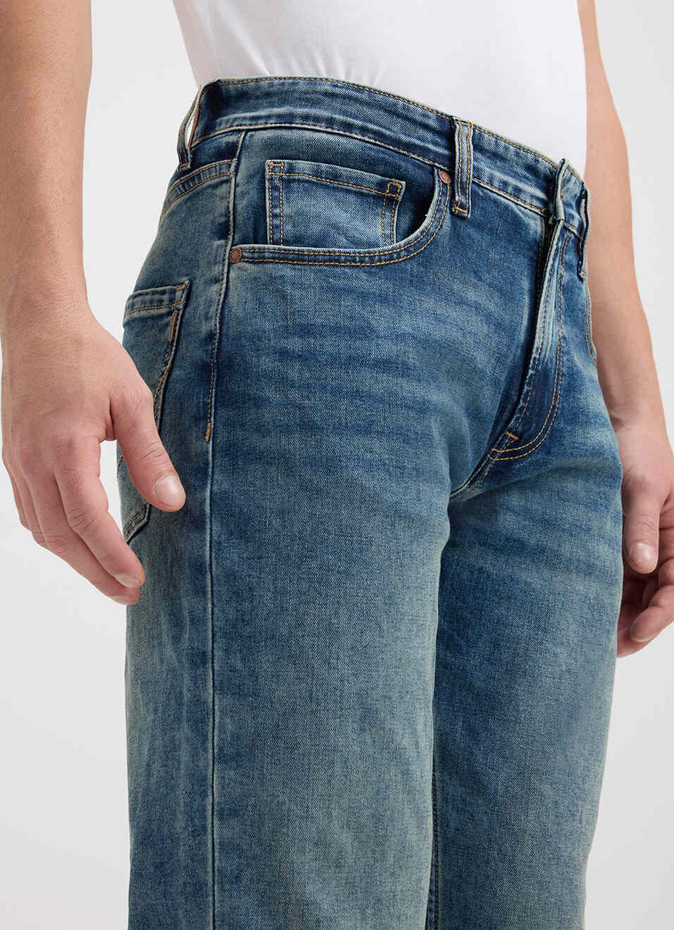 Men Blue Regular Fit Mid Rise All Climate Streachable Jeans, , large image number 3