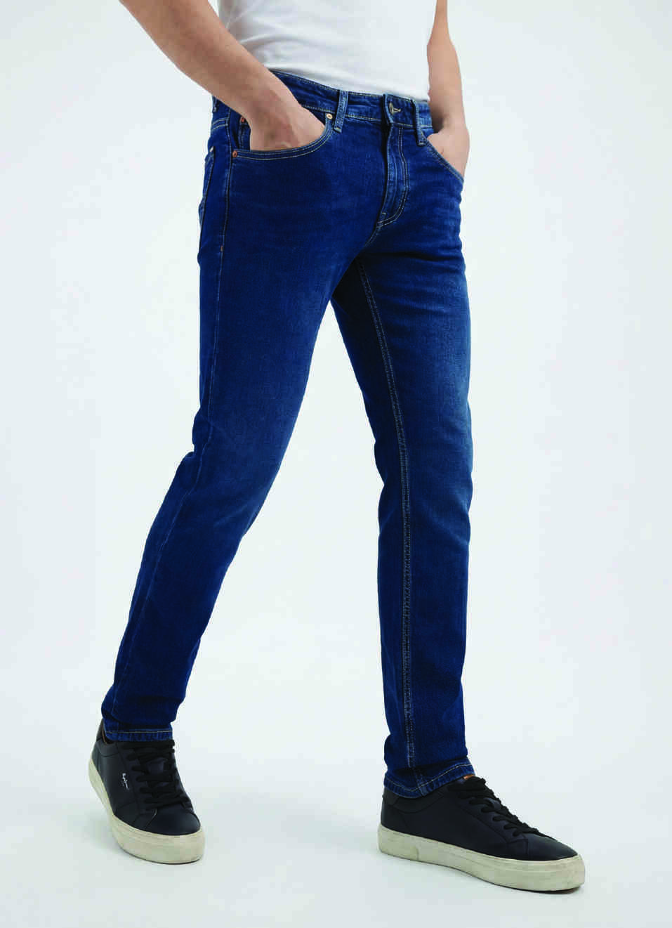 Men Blue Slim Fit Mid Rise Jeans , , large image number 0