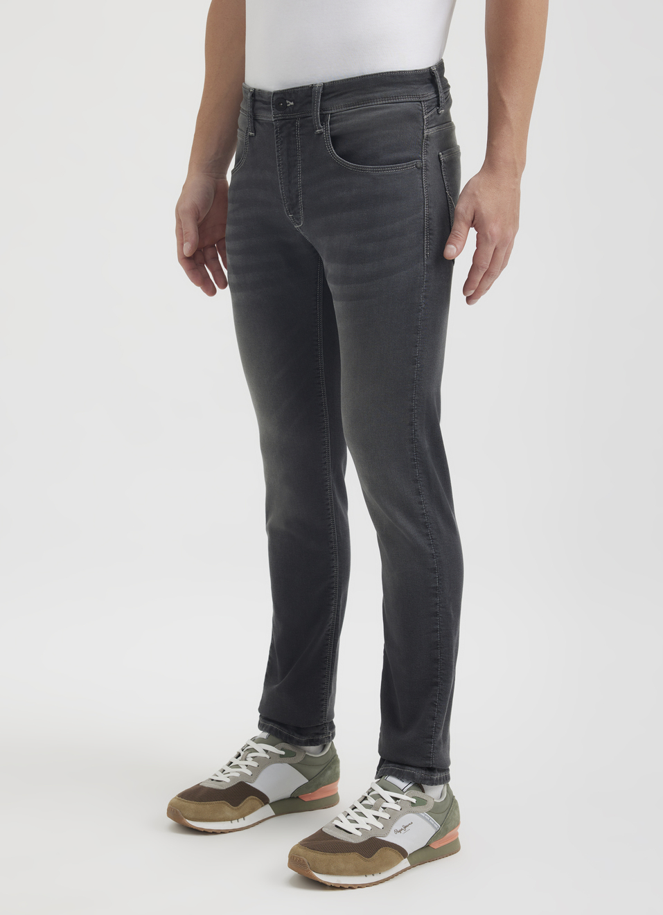 Men Black Mid Rise Slim Powerflex Jeans, , large image number 3