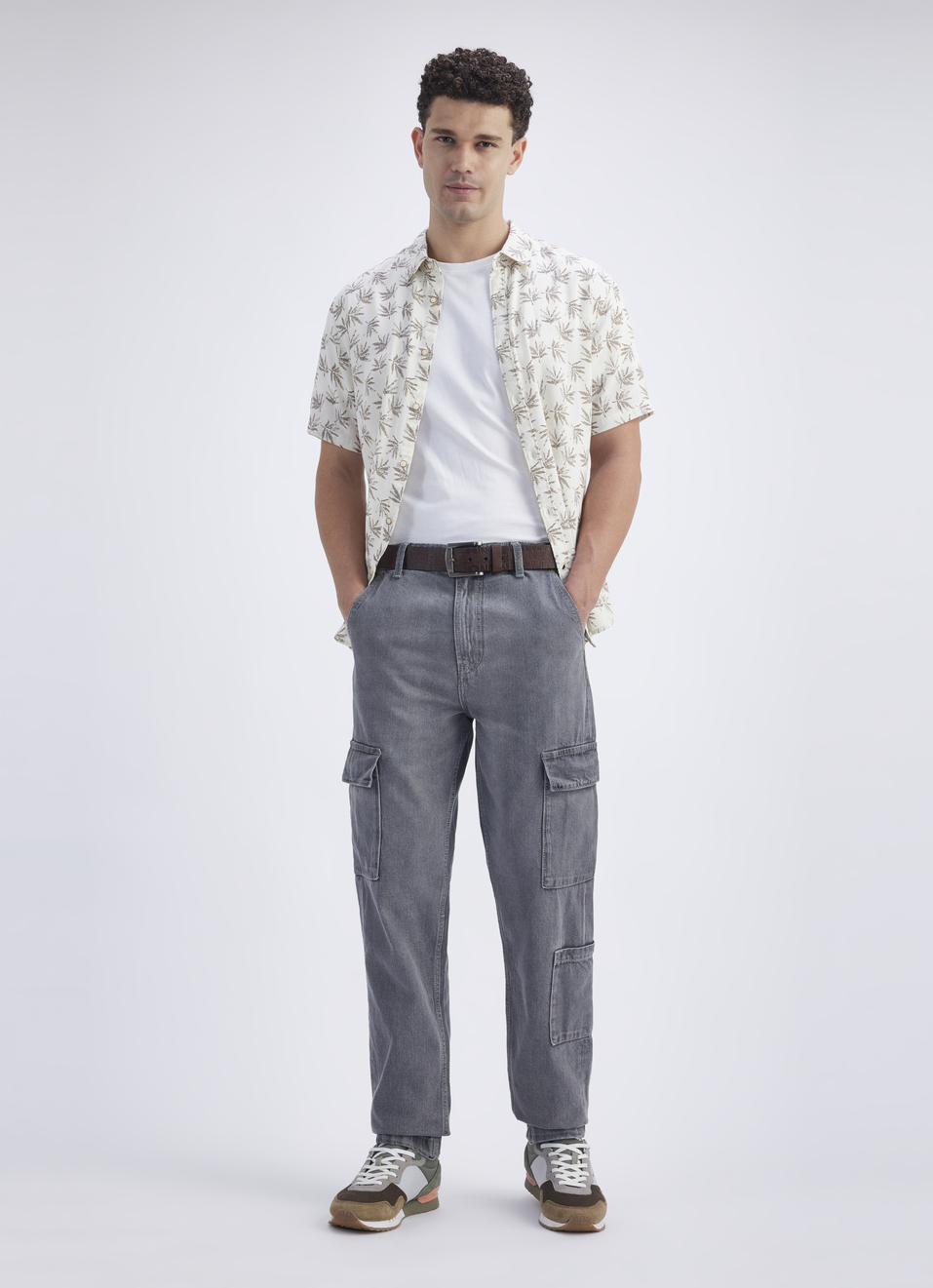 Men Grey Straight Fit Mid Rise Cargo Jeans , , large image number 0