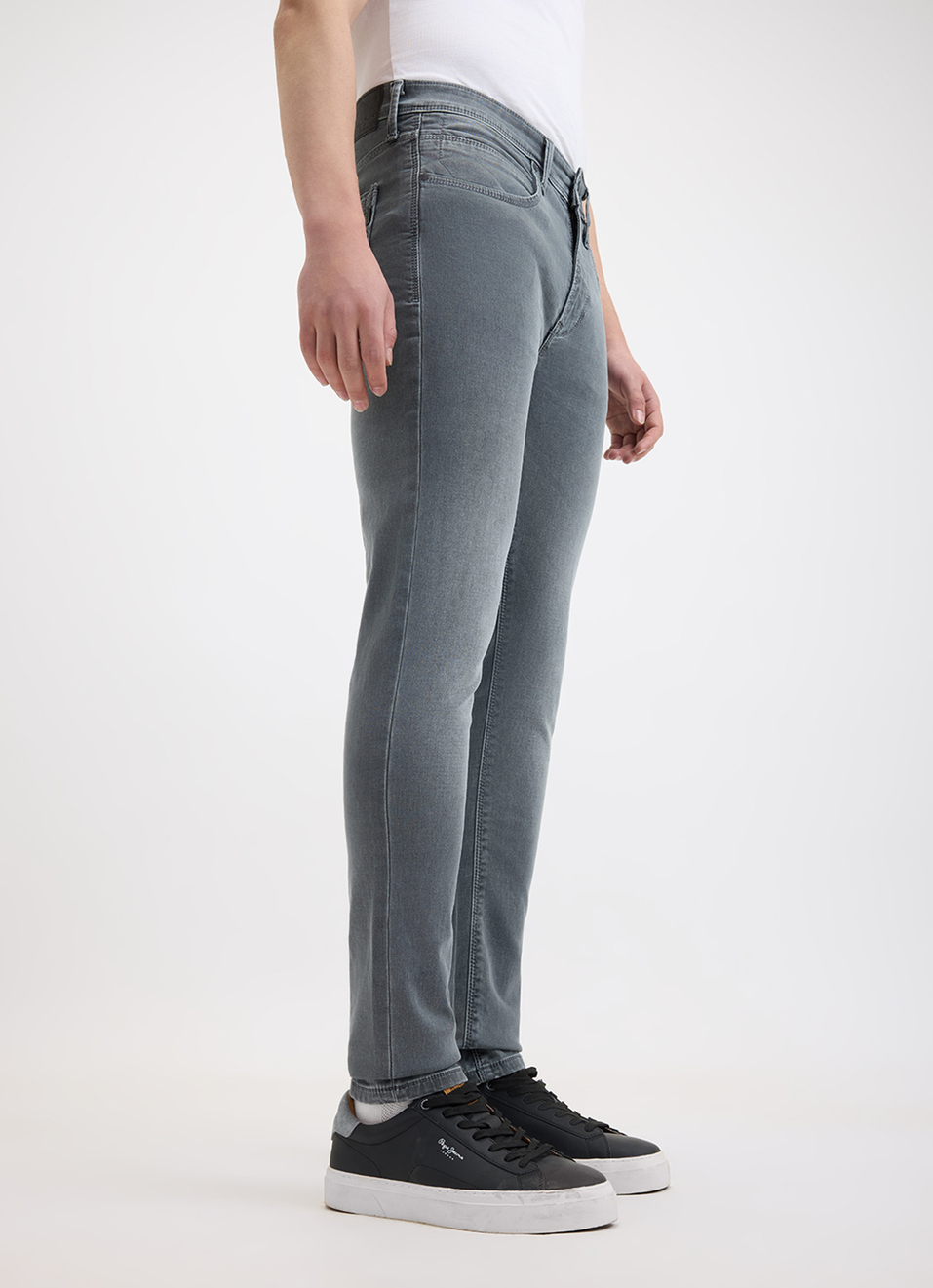 Men Grey Mid Rise Tapered Gymindigo Jogger Like Jeans, , large image number 3