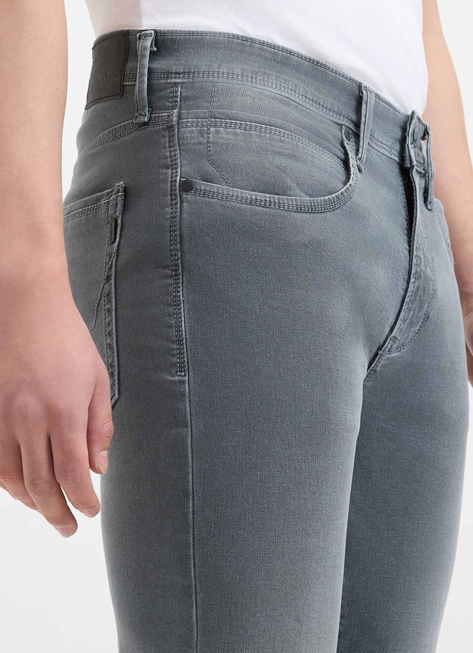 Men Grey Mid Rise Tapered Gymindigo Jogger Like Jeans, , large image number 4