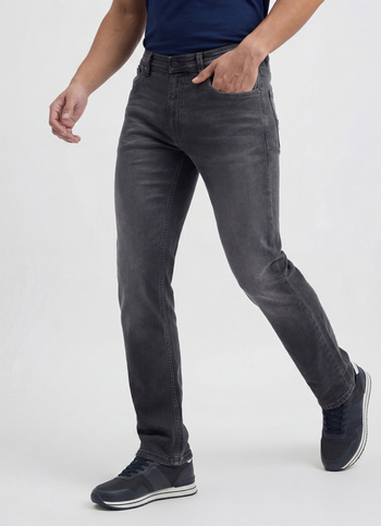 Men Dark Grey Straight Fit Mid Rise Jeans