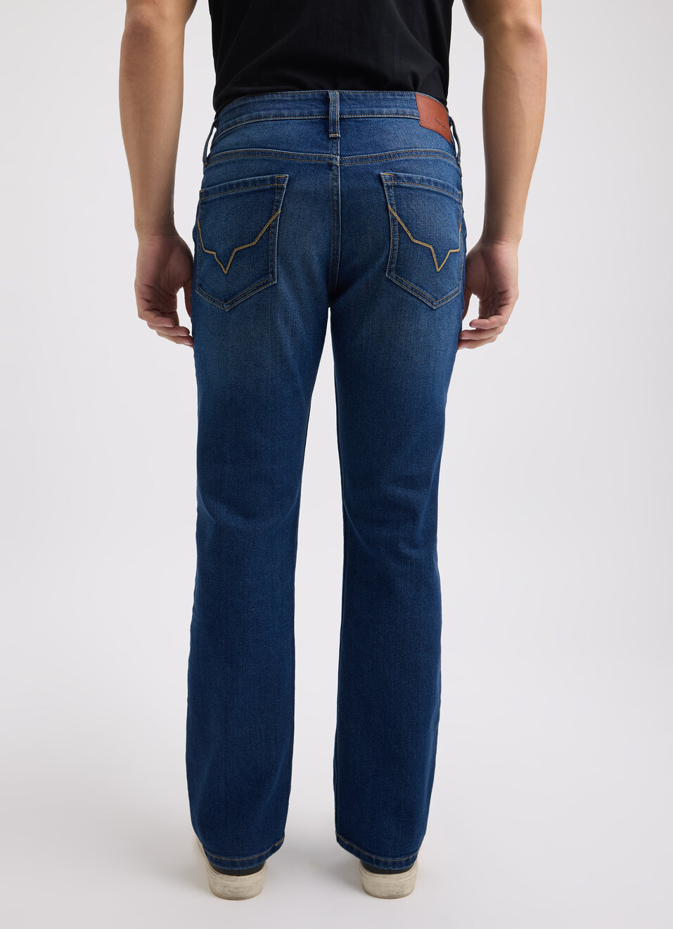 Men Blue Bootcut Fit Mid Rise Jeans , , large image number 2