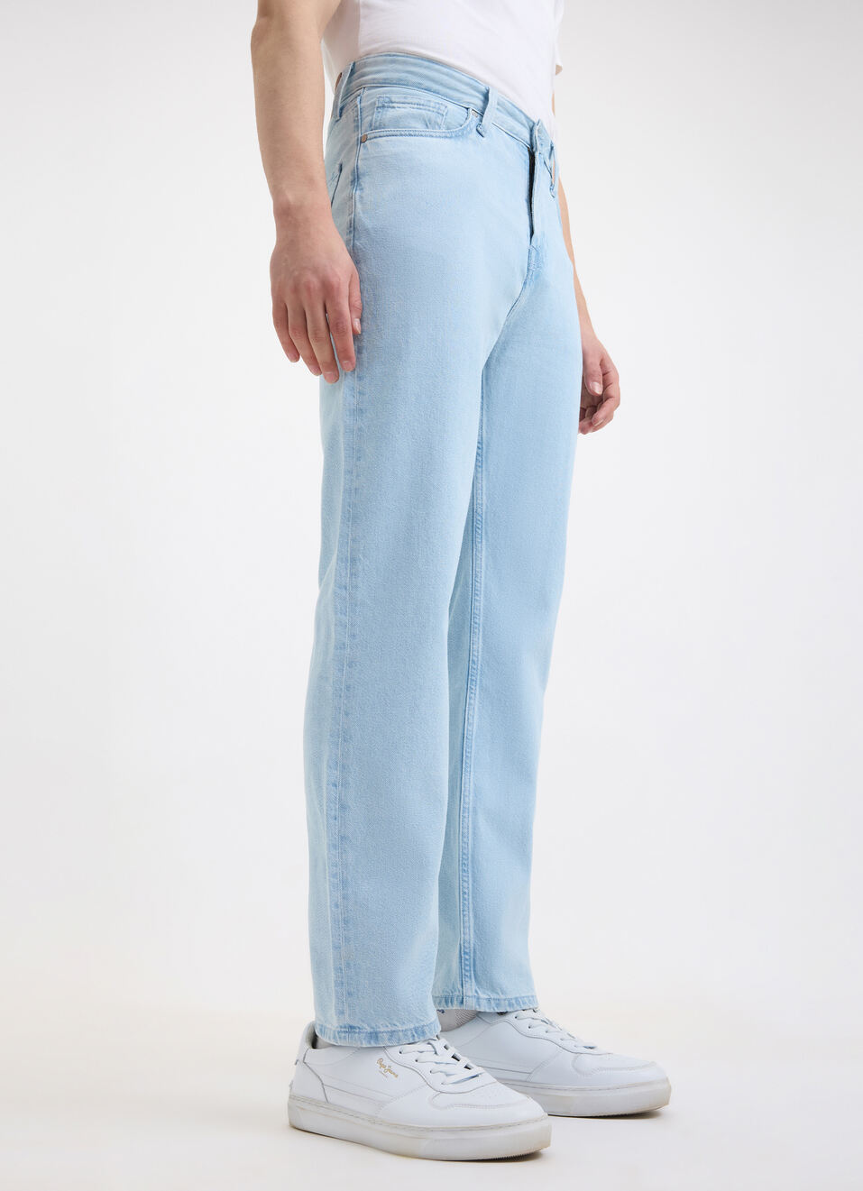 Men Blue Relaxed Fit Mid Rise Baggy Jeans , , large image number 3