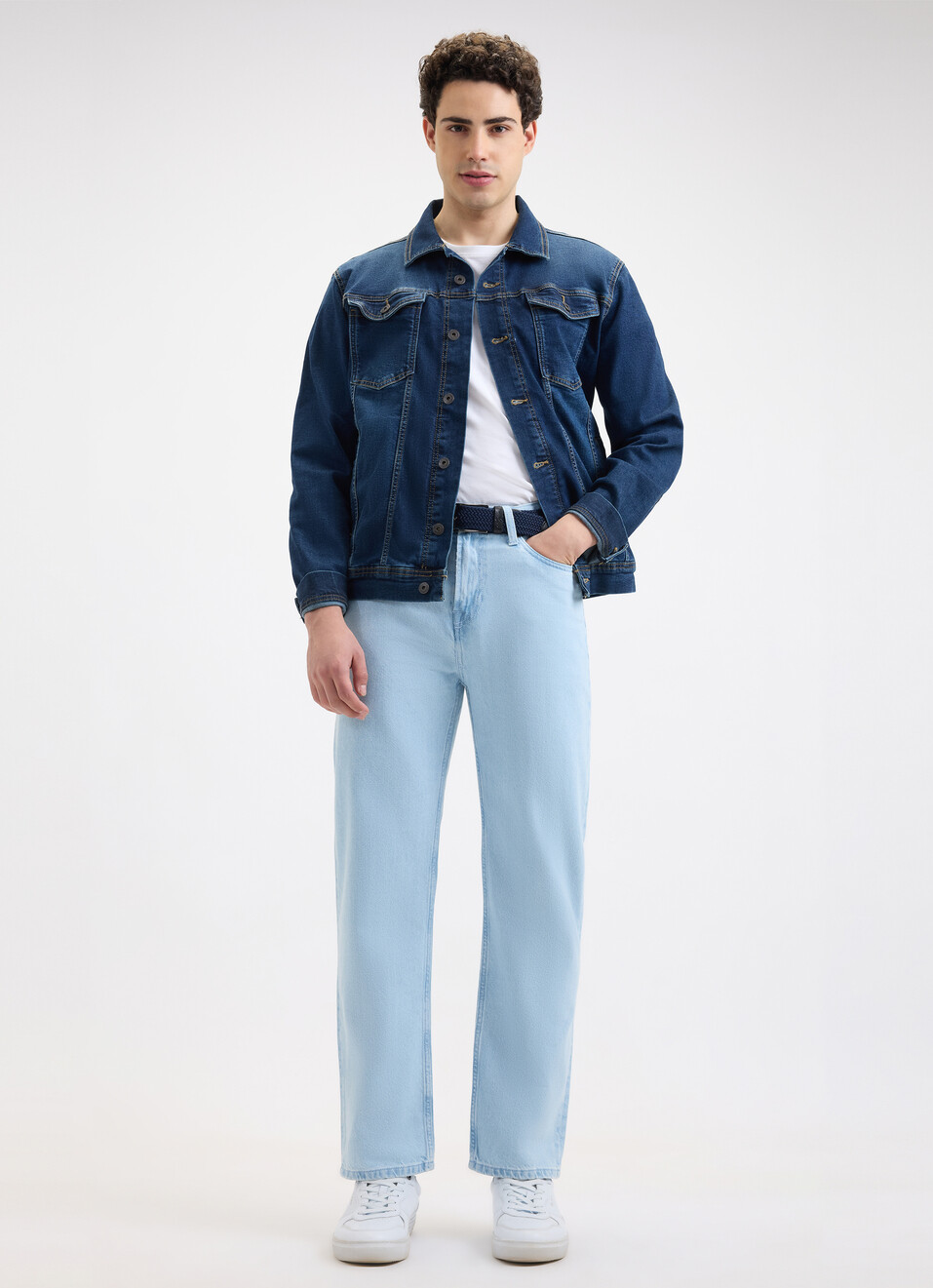 Men Blue Relaxed Fit Mid Rise Baggy Jeans , , large image number 5