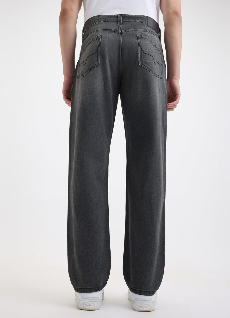 Men Grey Relaxed Barrel Fit Mid Rise Jeans , , large image number 2