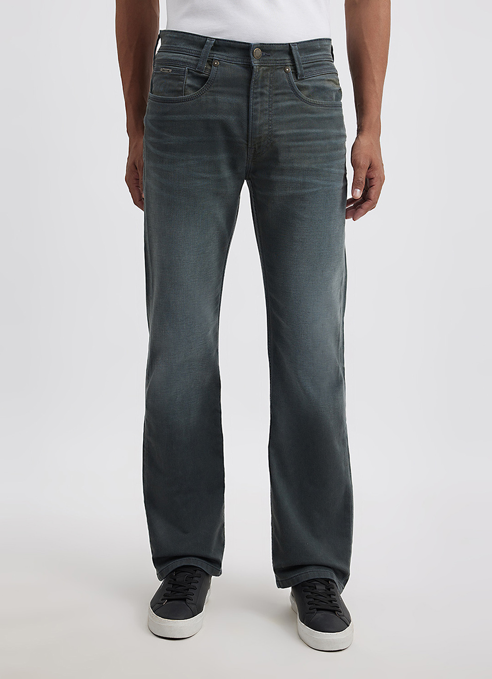 Men Blue Bootcut Fit Mid Rise Jeans , , large image number 6