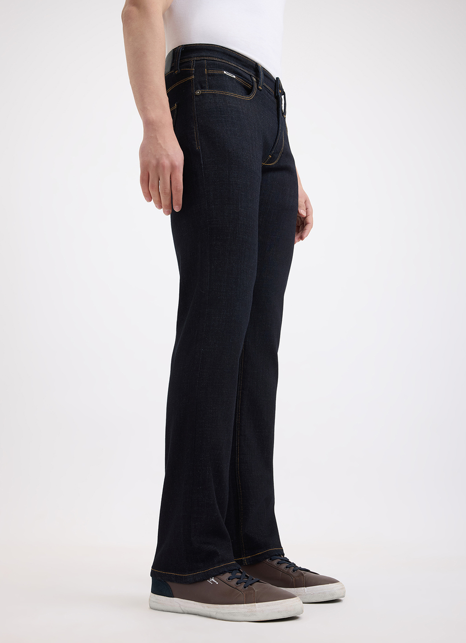Men Blue Mid Rise Straight Jeans, , large image number 5