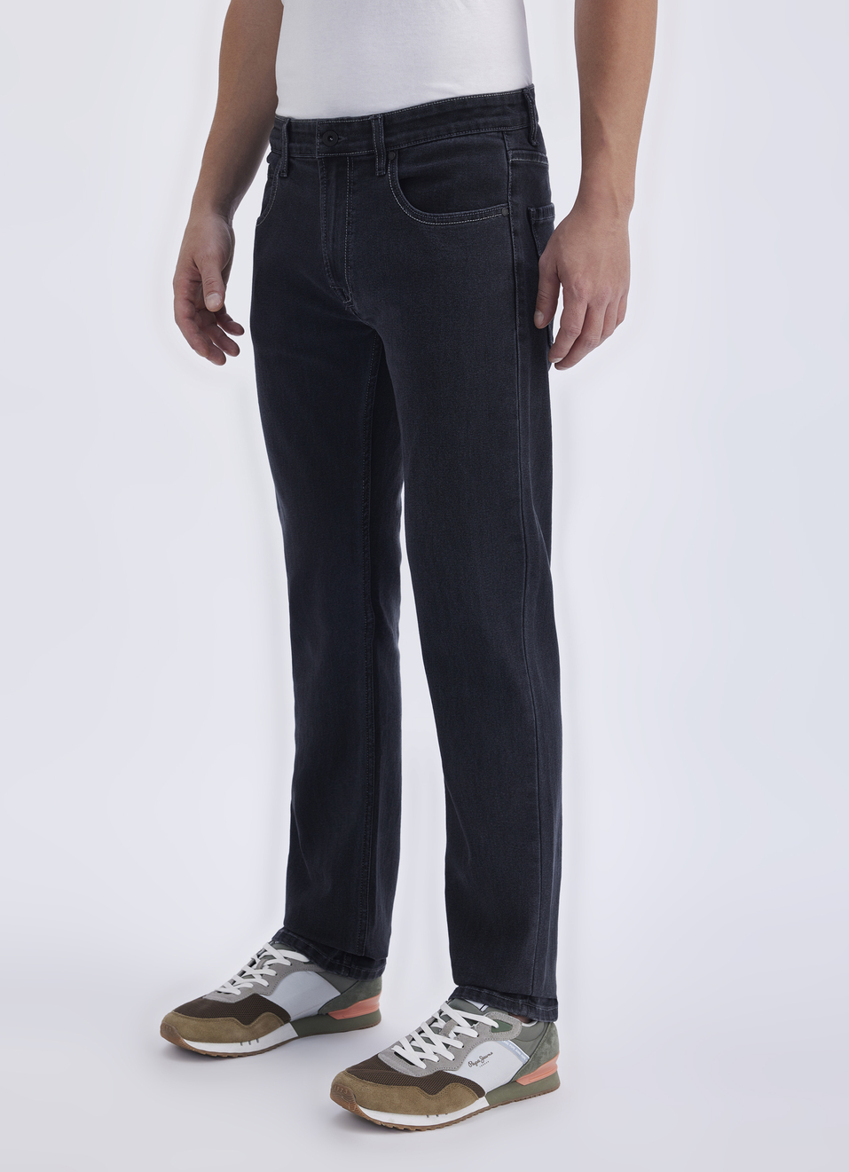Men Black Mid Rise Straight Jeans, , large image number 3