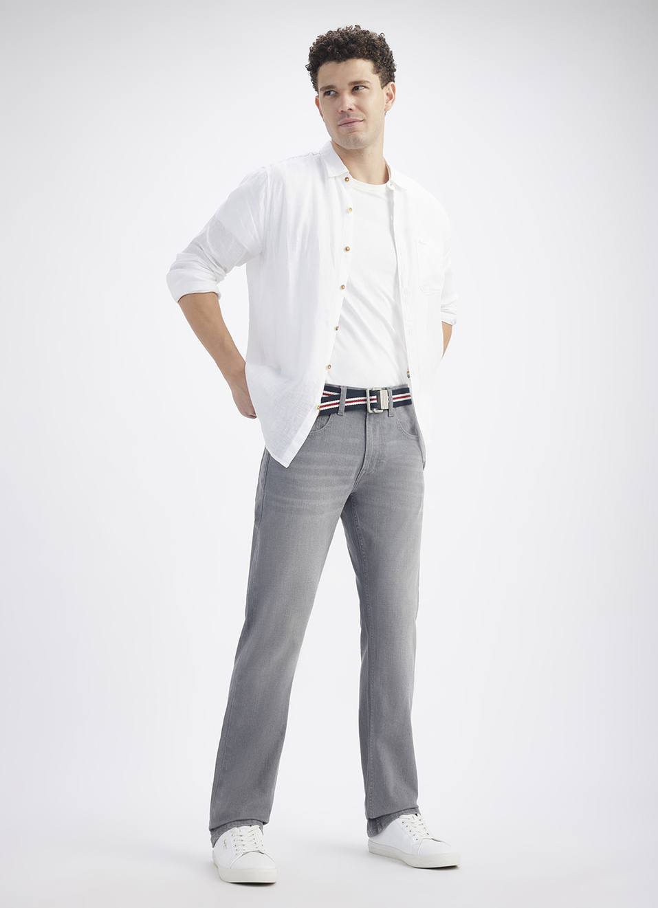 Men Grey Mid Rise Straight Jeans, , large image number 1